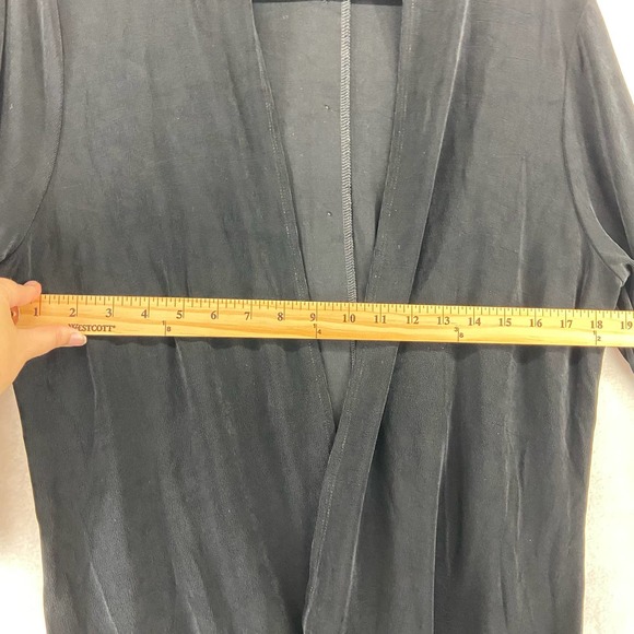 Chicos Travelers Sz 2 Large Black Cardigan Button Back Open Front 3/4 Sleeve - Picture 7 of 8